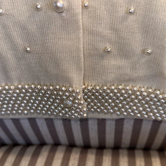Vintage Women’s Pearl Embellished Off White Cardigan Sweater- Medium - Picture 6 of 8